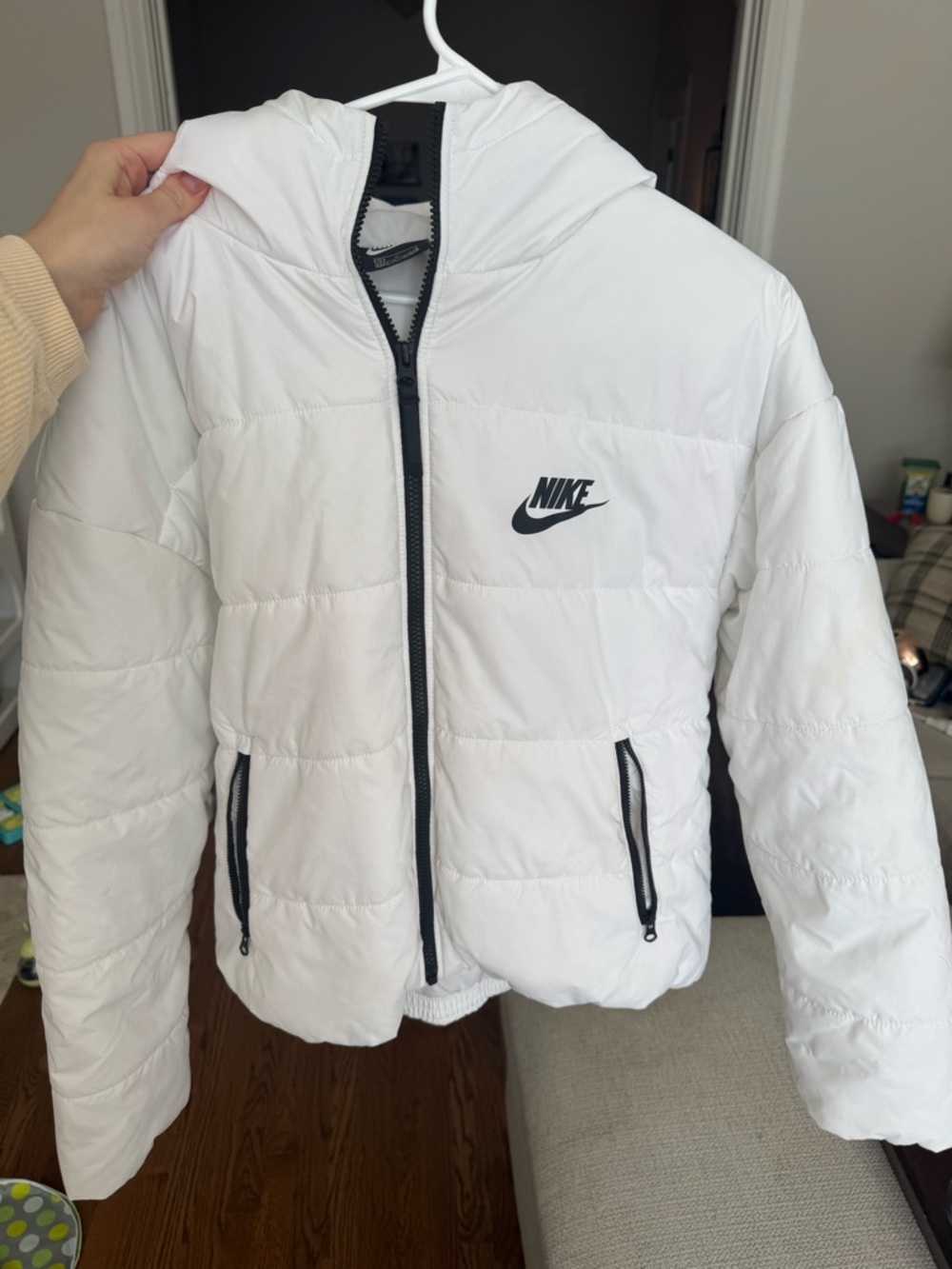 Nike White Puffer - Lightly Worn M